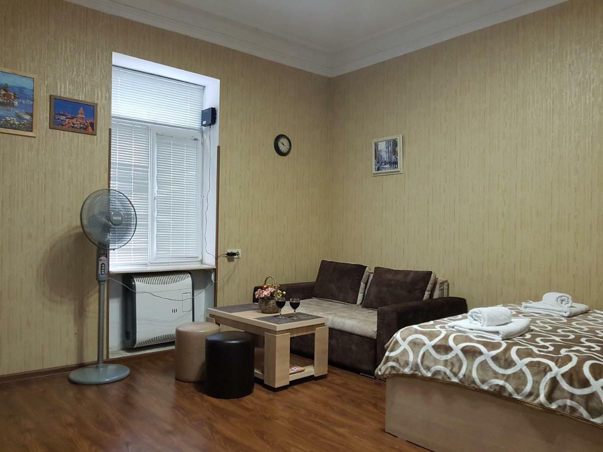Apartment In Tbilisi Zewnętrze zdjęcie